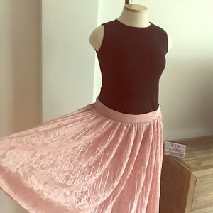 🌸Romantic🌸 Pink Lace Skirt Torrid Sz 2X